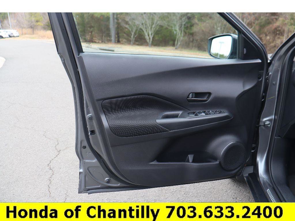 Used 2024 Nissan Kicks S image 20