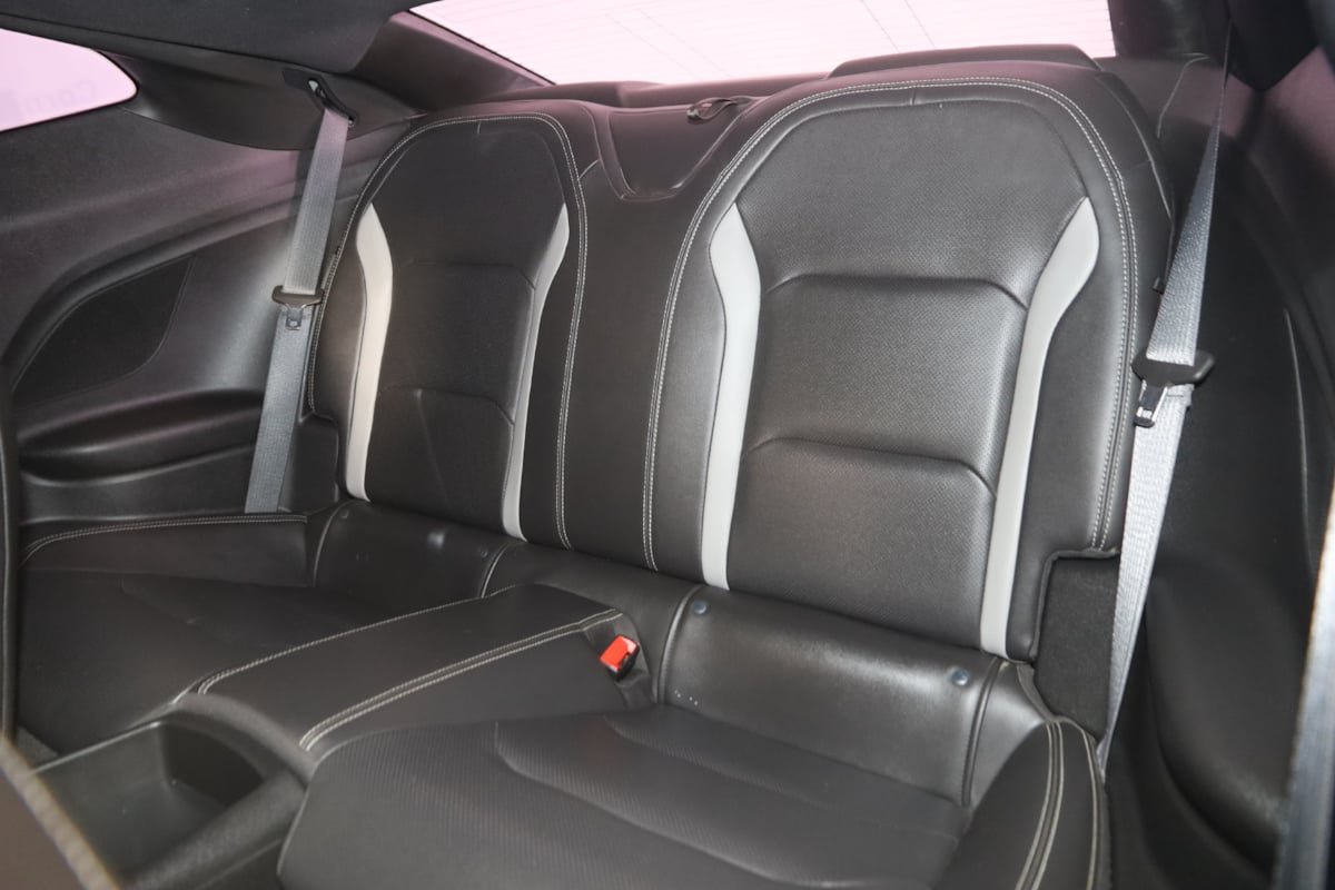 Used 2020 Chevrolet Camaro SS RWD image 53