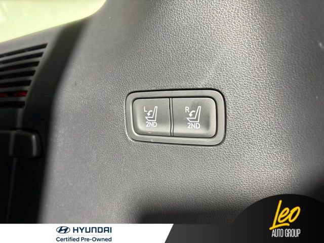 Used 2026 Hyundai Santa Fe SEL AWD/4WD image 14