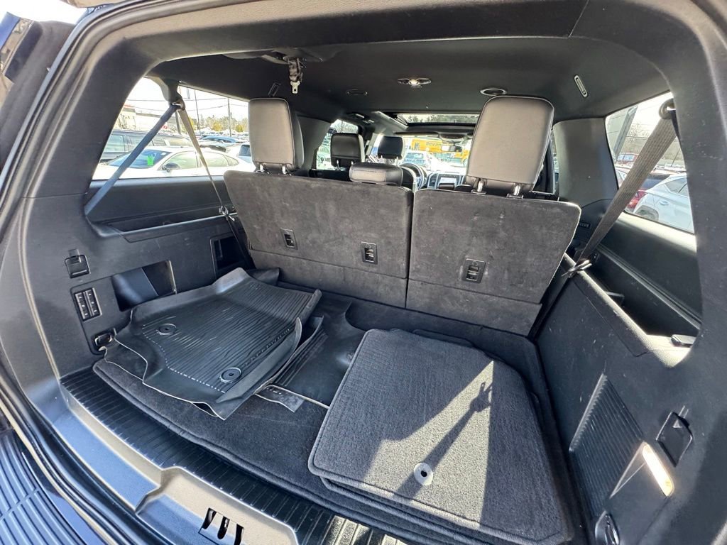 Used 2020 Ford Expedition Max XLT w/ Equipment Group 202A image 31