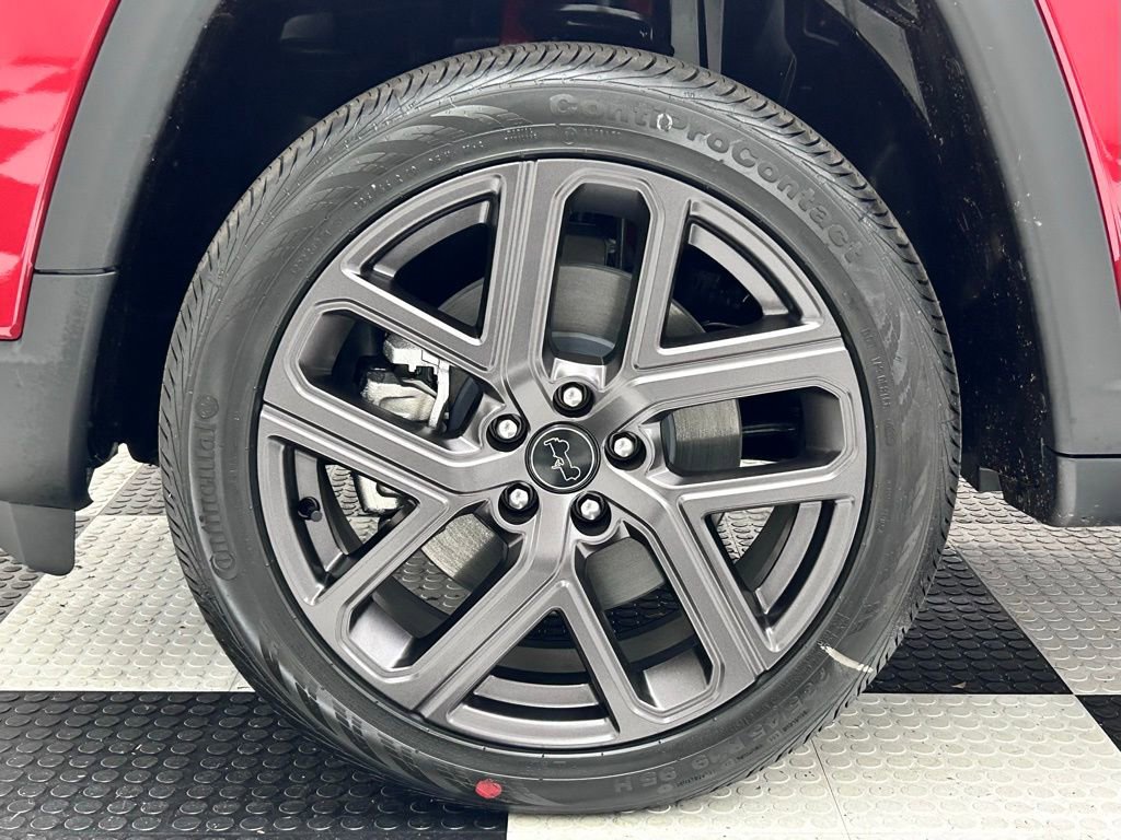 New 2026 Jeep Compass Latitude image 8