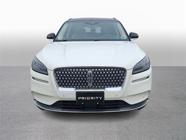 Used 2022 Lincoln Corsair Reserve w/ Equipment Group 201A image 2