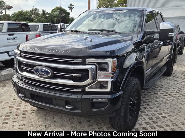 Used 2022 Ford F350 Platinum w/ Tremor Off-Road Package image 3