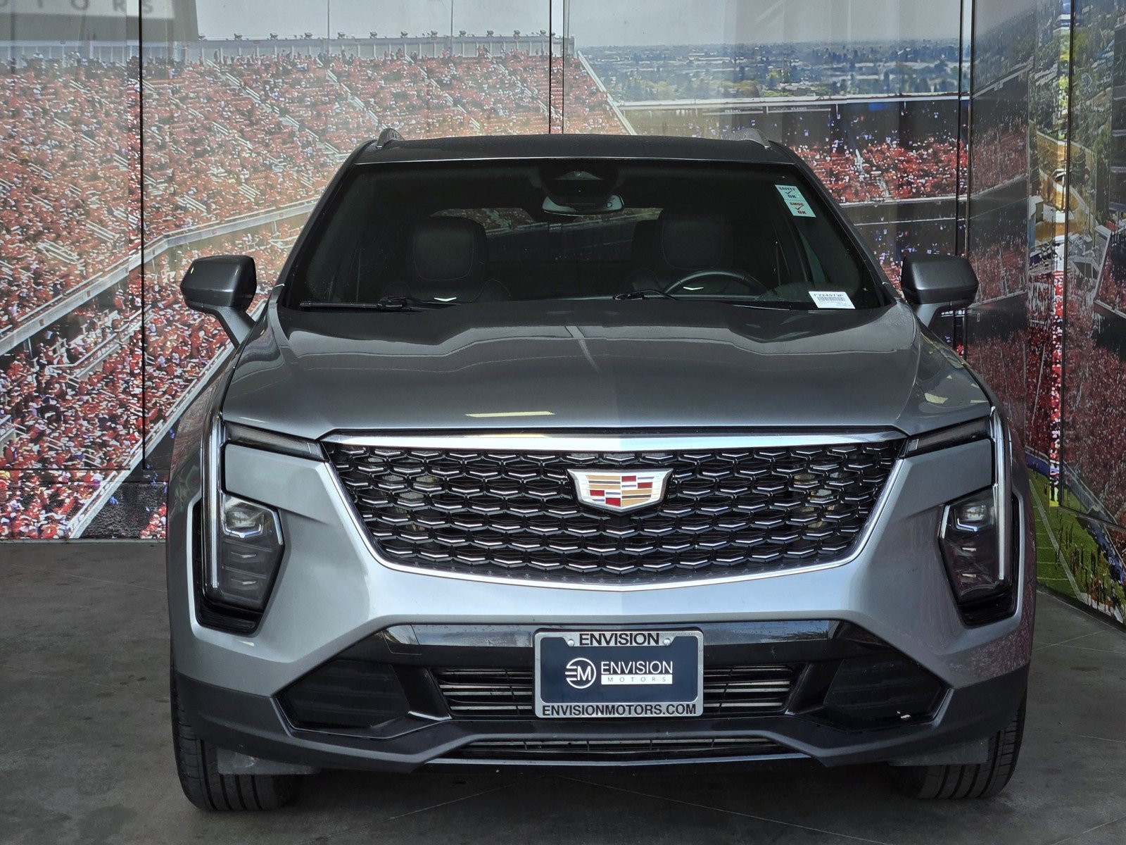 Used 2024 Cadillac XT4 Premium Luxury image 3