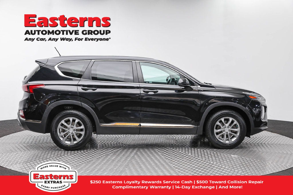 Used 2019 Hyundai Santa Fe SE FWD image 5