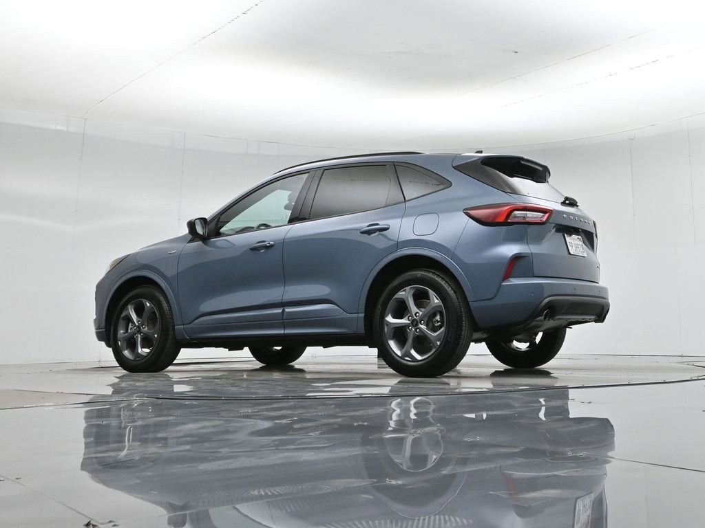 Used 2024 Ford Escape ST-Line w/ Equipment Group 301A image 44