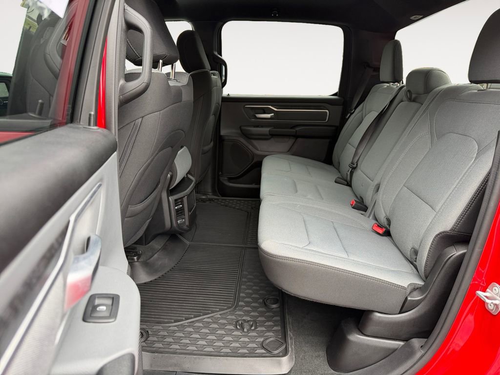 Used 2021 RAM 1500 Big Horn image 29