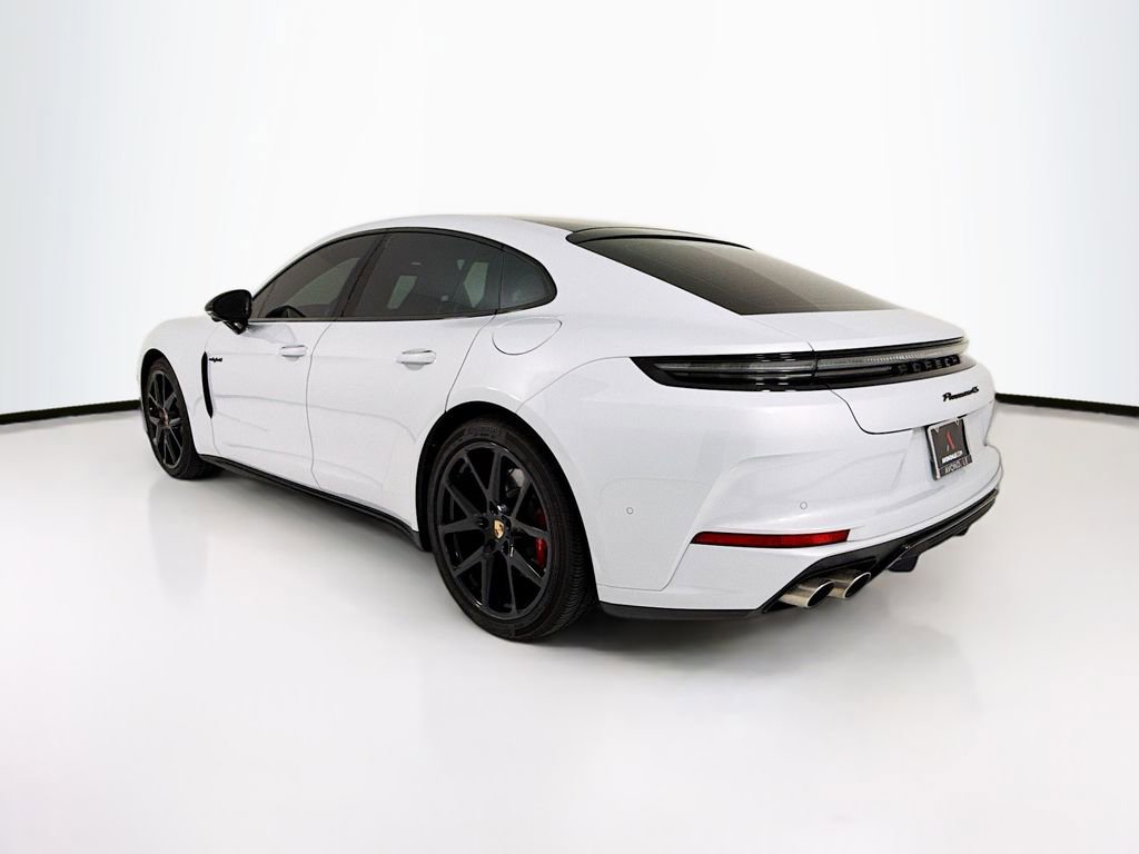 Certified 2025 Porsche Panamera 4S AWD/4WD image 3