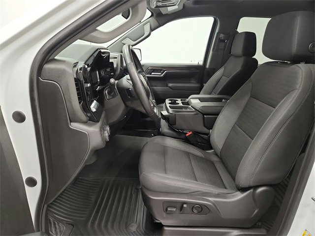 Used 2023 Chevrolet Silverado 1500 LT image 19