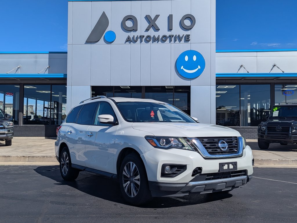Used 2017 Nissan Pathfinder SV