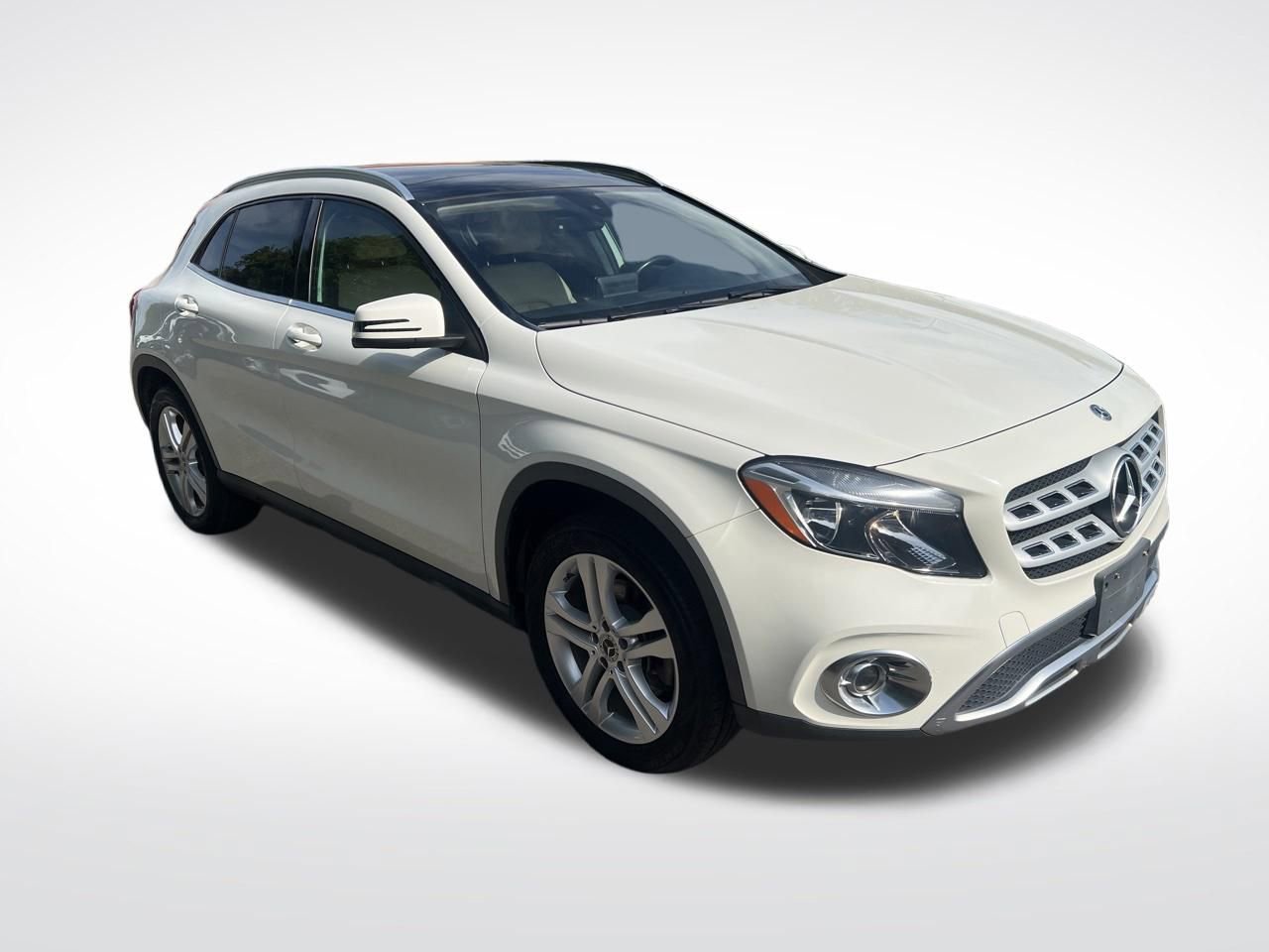 Used 2018 Mercedes-Benz GLA 250 4MATIC w/ Convenience Package image 8