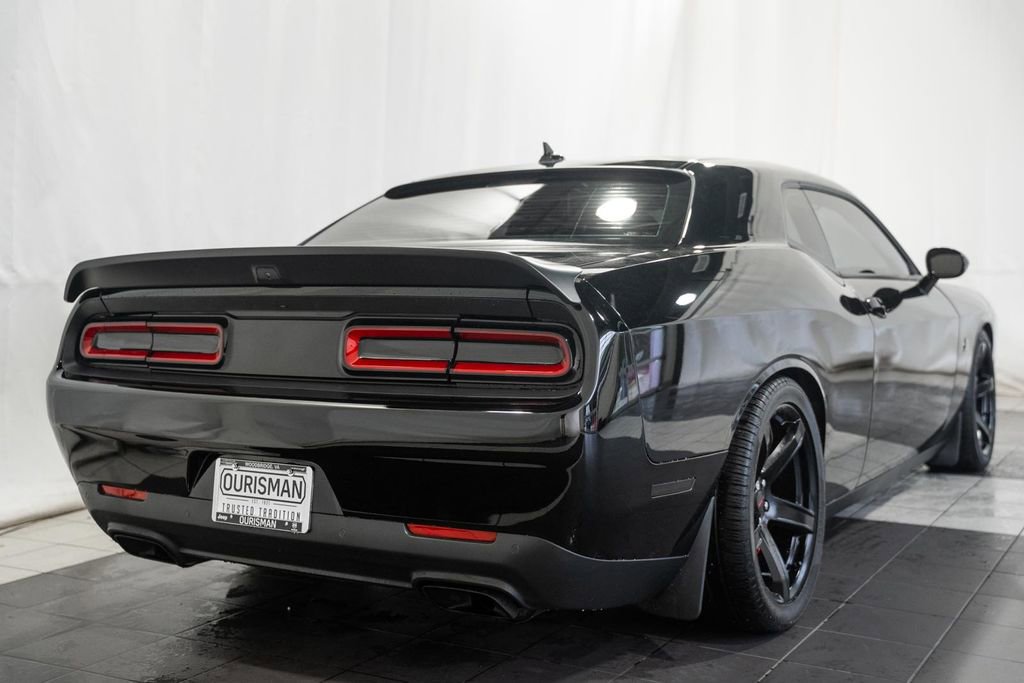 Certified 2021 Dodge Challenger R/T Scat Pack RWD image 4