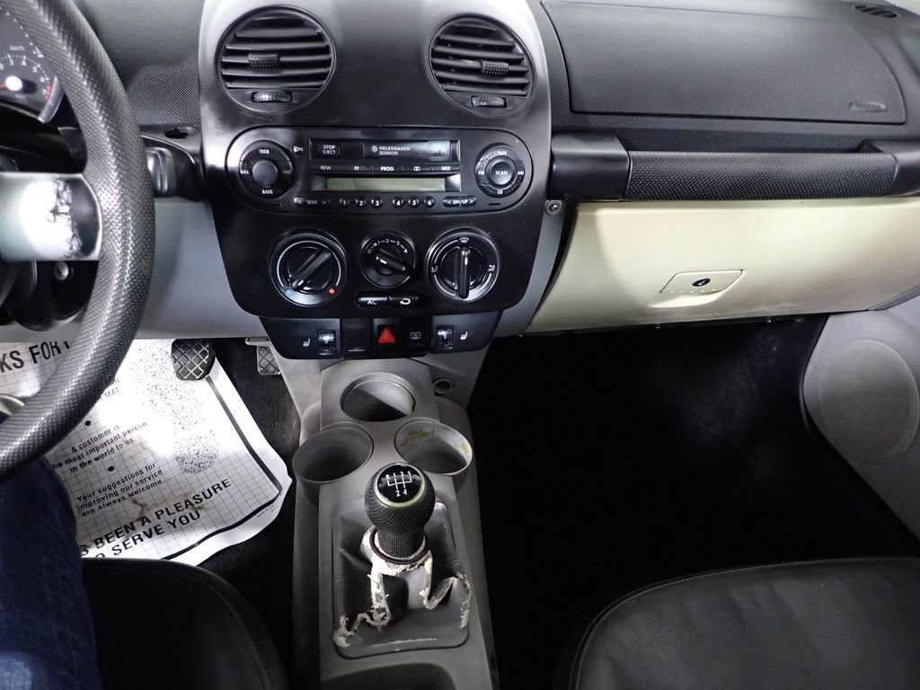 Used 2000 Volkswagen Beetle GLS FWD image 23