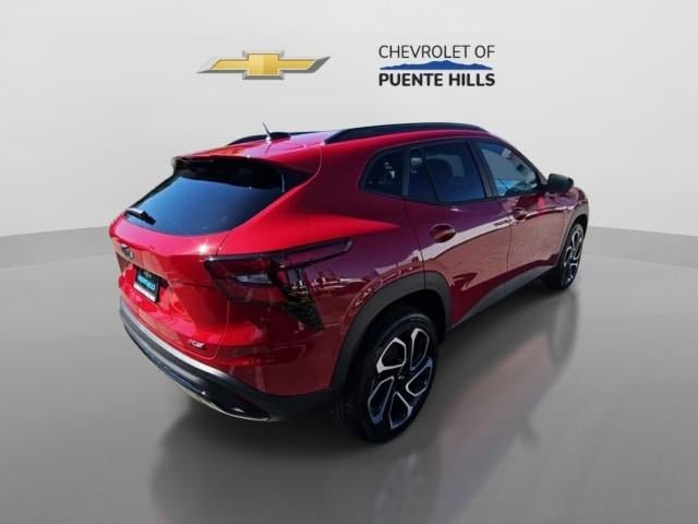New 2026 Chevrolet Trax RS w/ Driver Confidence Package FWD image 8