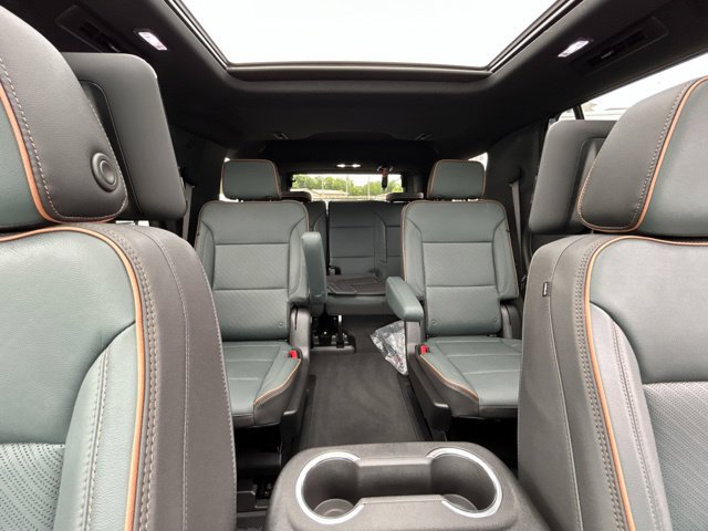 New 2026 GMC Yukon AT4 w/ AT4 Premium Plus Package AWD/4WD image 46