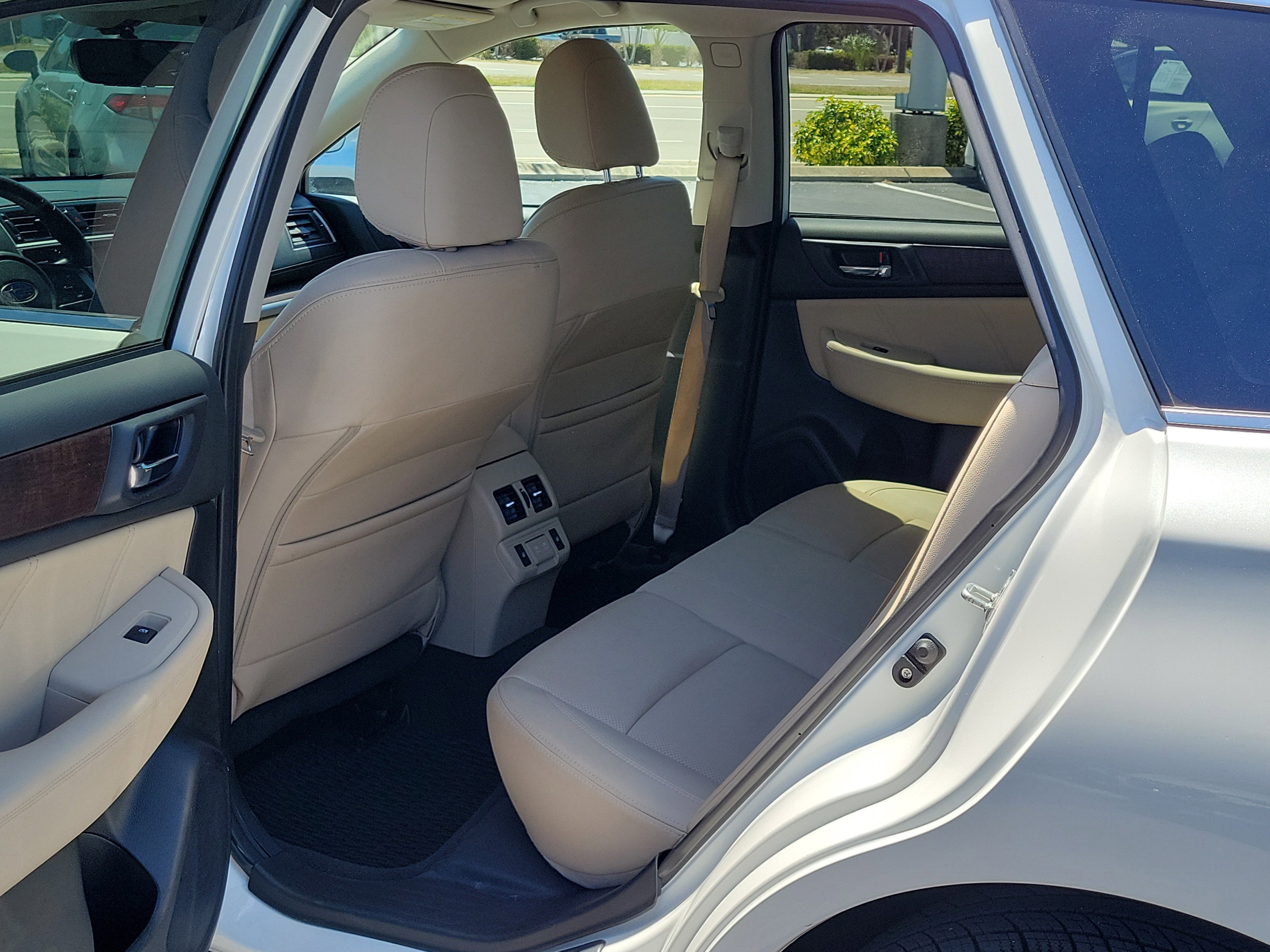 Used 2019 Subaru Outback 2.5i Limited image 14