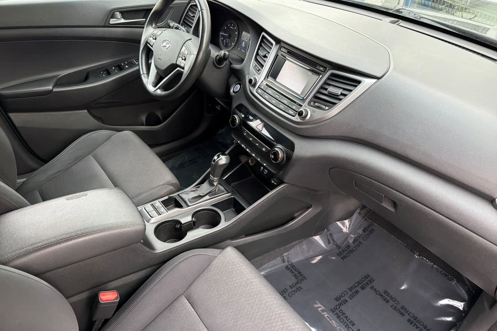 Used 2017 Hyundai Tucson Sport image 18