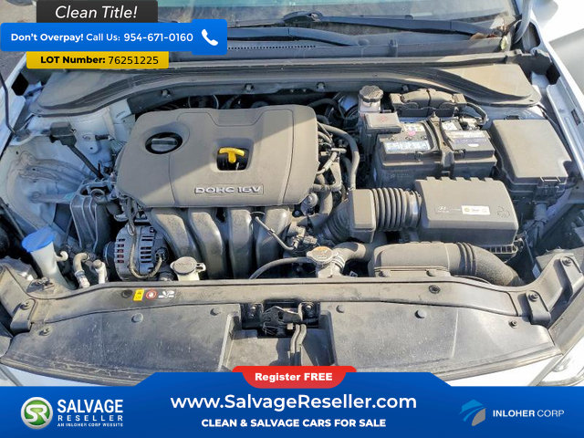 Used 2017 Hyundai Elantra SE image 15