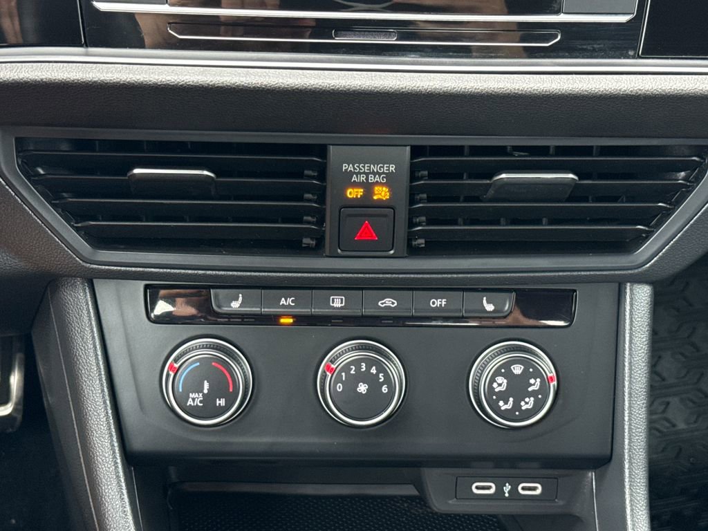 Used 2024 Volkswagen Jetta Sport image 21