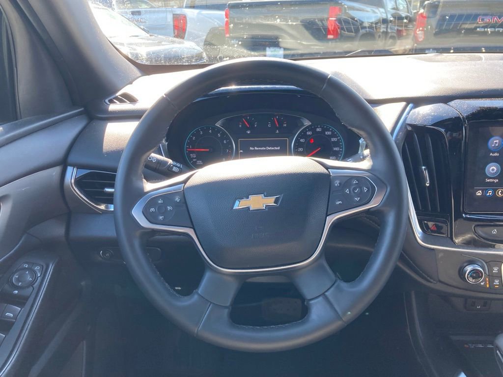 Used 2023 Chevrolet Traverse LT AWD/4WD image 12