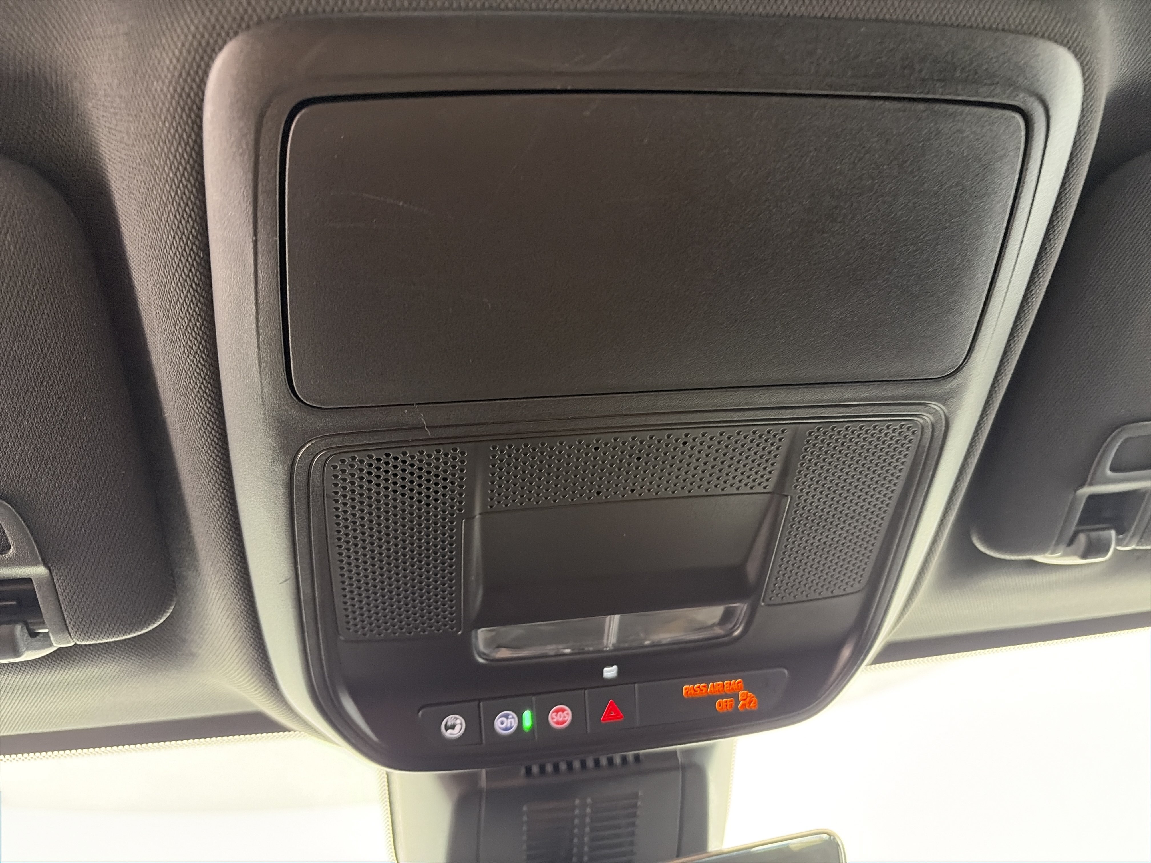 Certified 2025 Chevrolet Equinox LT w/ Safety and Technology Package AWD/4WD image 33