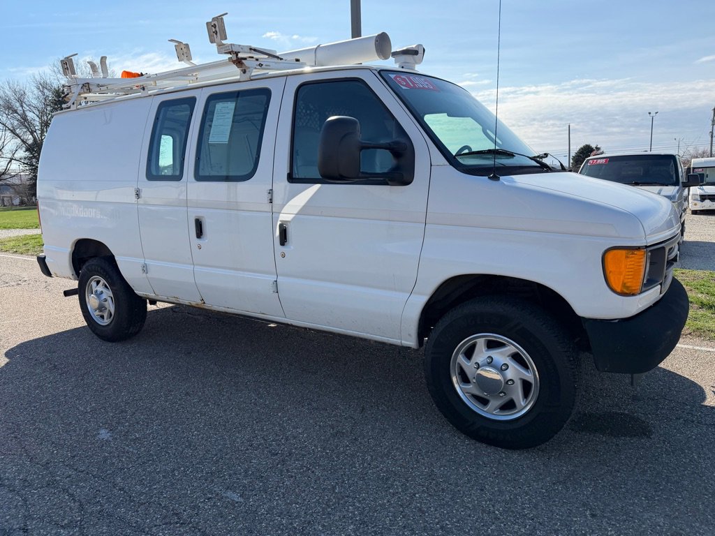 Used 2007 Ford E-250 and Econoline 250 RWD image 1
