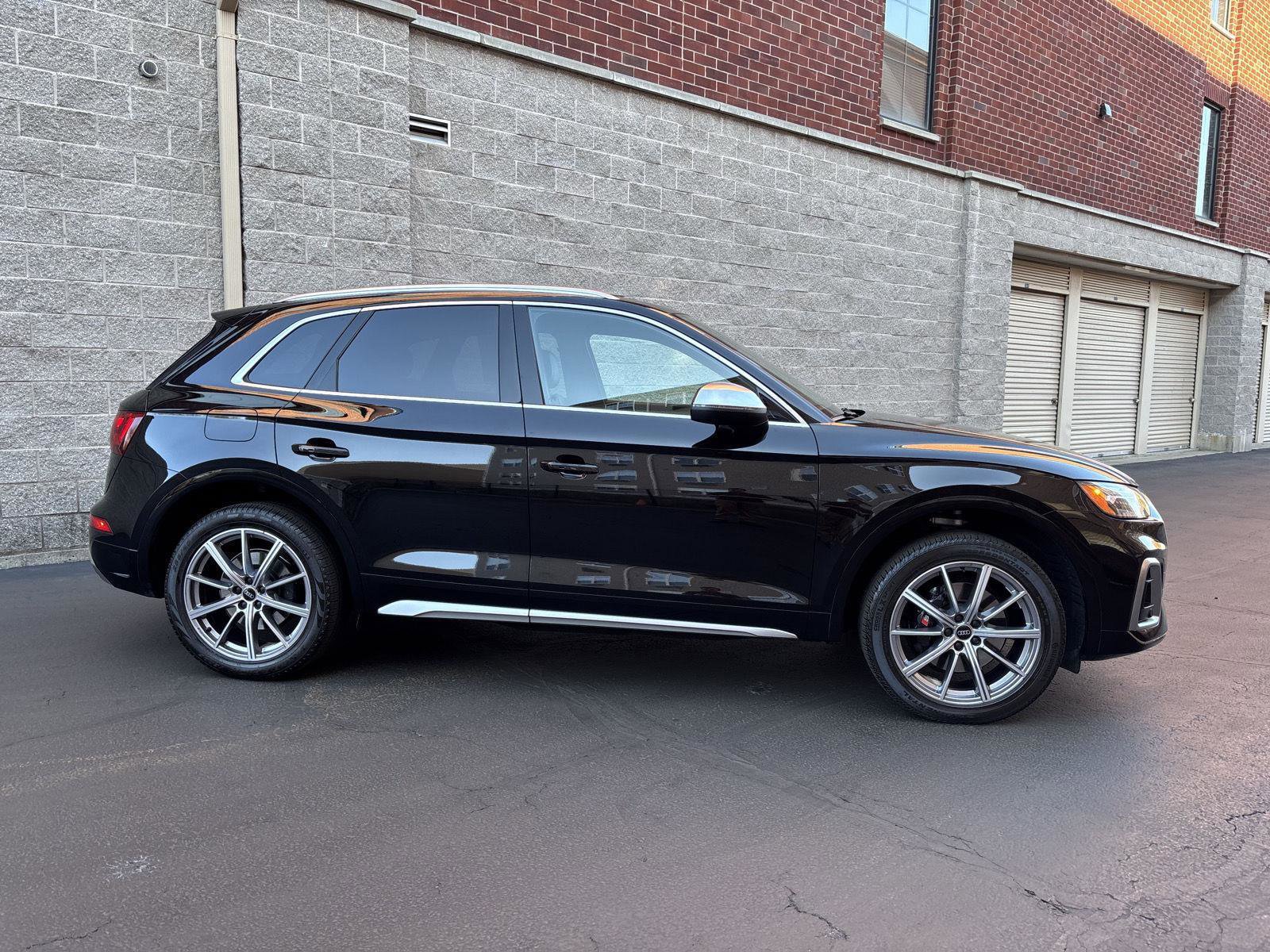 Used 2022 Audi SQ5 Premium Plus AWD/4WD image 2