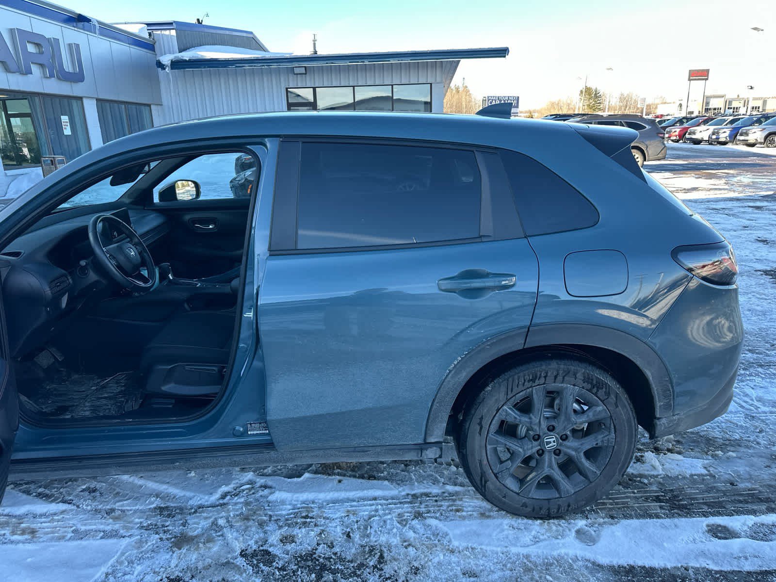 Used 2024 Honda HR-V Sport image 3