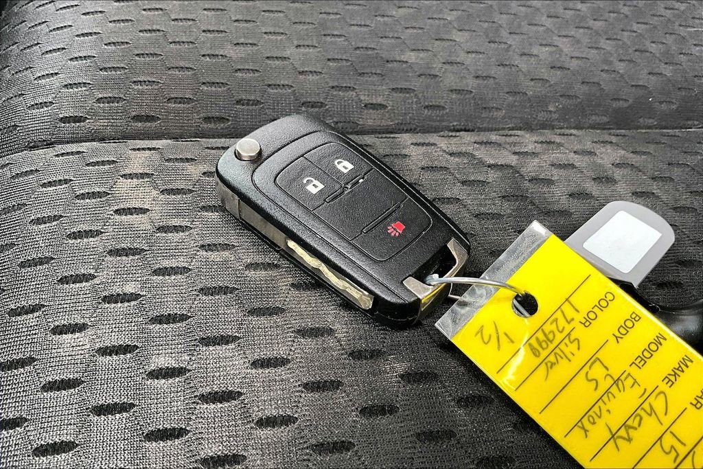 Used 2015 Chevrolet Equinox LS image 11