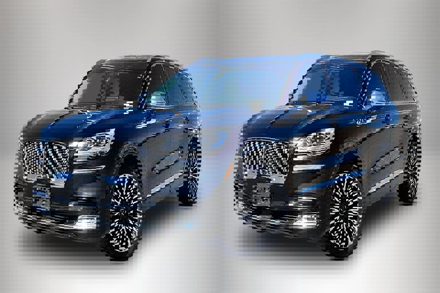 Used 2022 Lincoln Aviator Black Label w/ Dynamic Handling Package AWD/4WD image 3