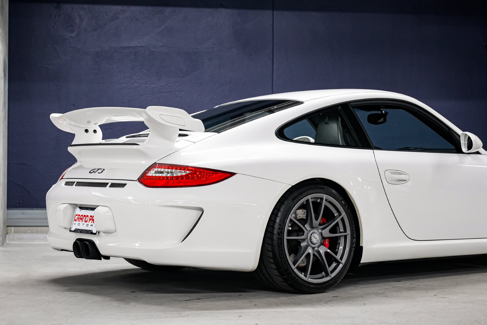 Used 2010 Porsche 911 GT3 RWD image 33
