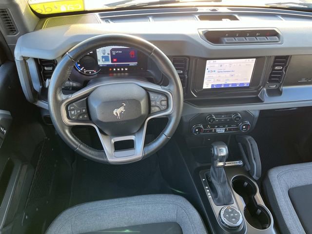 Used 2023 Ford Bronco Big Bend w/ Sasquatch Package image 12