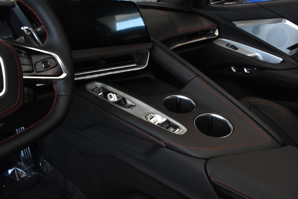 New 2026 Chevrolet Corvette Stingray Preferred Cpe w/ Z51 Performance Package RWD image 22