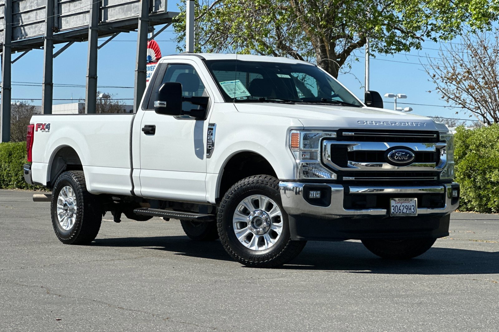 Used 2021 Ford F250 XLT w/ XLT Value Package image 2