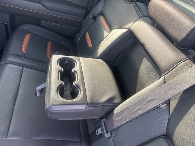 Used 2024 GMC Sierra 2500 AT4 w/ AT4 Premium Plus Package AWD/4WD image 27