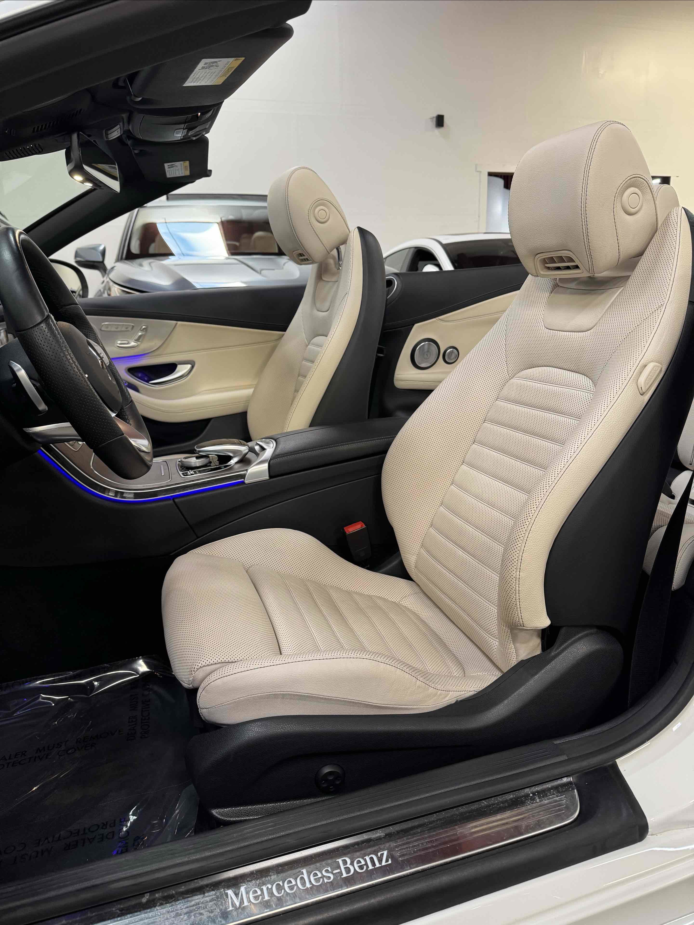 Used 2023 Mercedes-Benz C 300 Cabriolet image 39