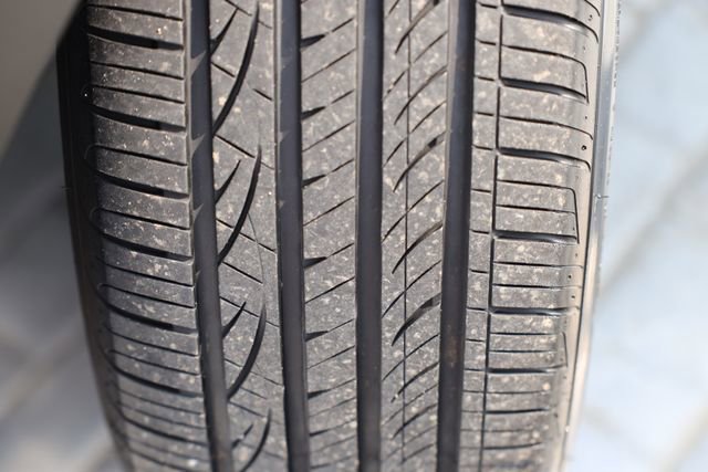 Used 2019 Ford Explorer Limited w/ Class III Trailer Tow Package image 46