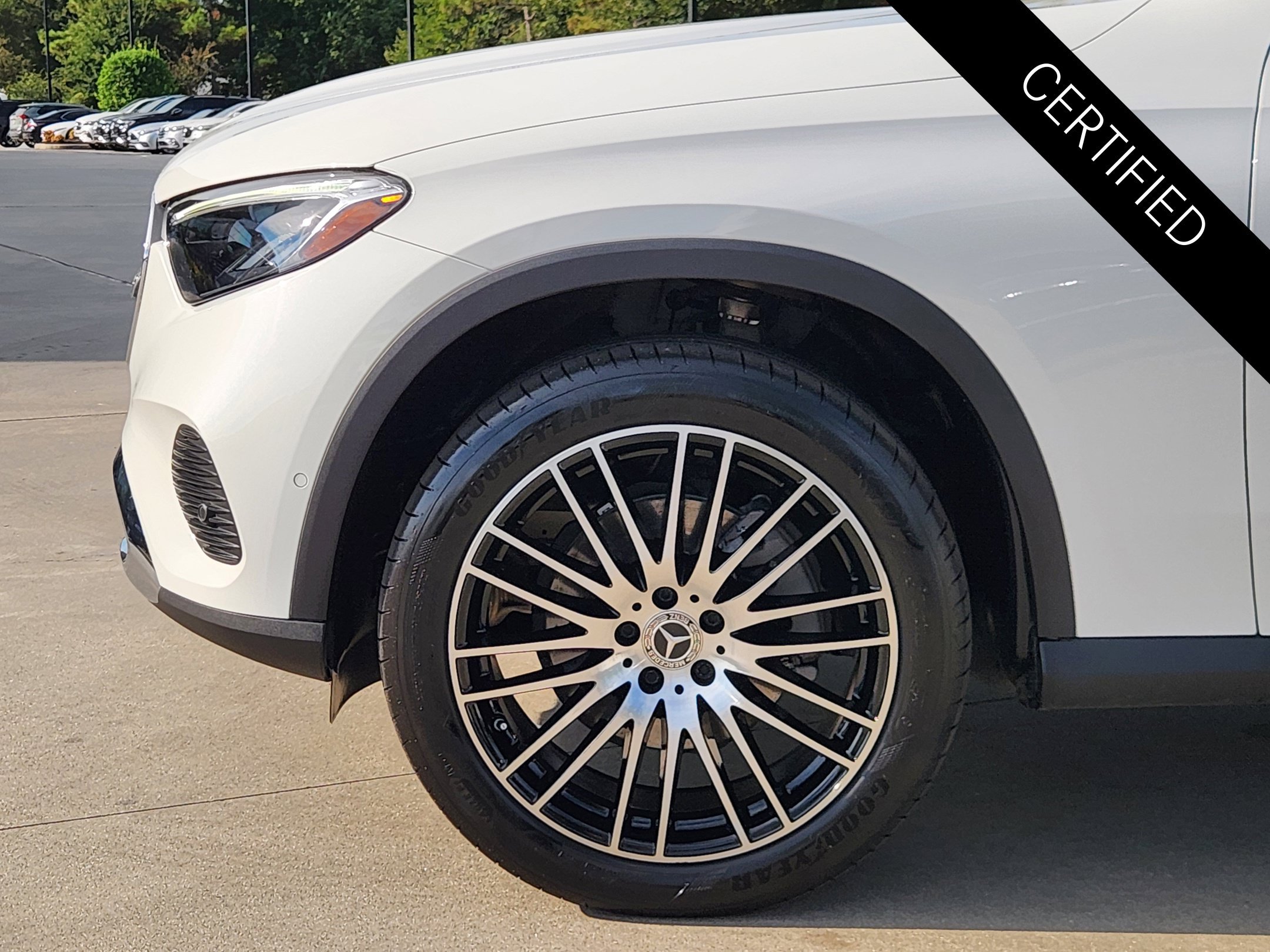 Certified 2024 Mercedes-Benz GLC 300 4MATIC image 10