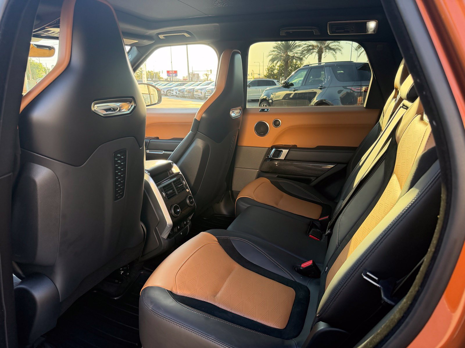 Used 2019 Land Rover Range Rover Sport SVR AWD/4WD image 10