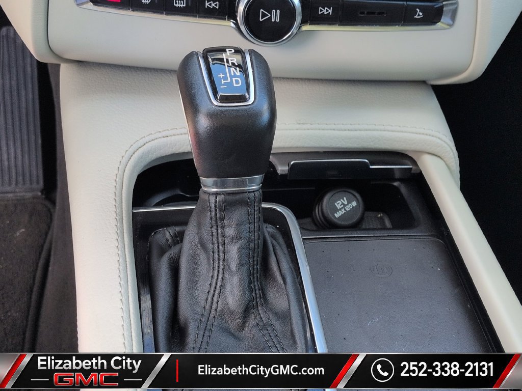 Used 2022 Volvo XC90 T5 Momentum AWD/4WD image 14