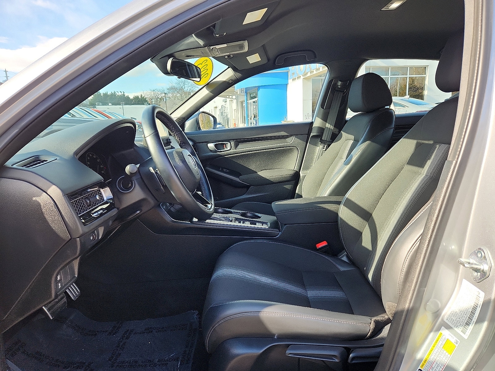 Used 2023 Honda Civic Sport image 12