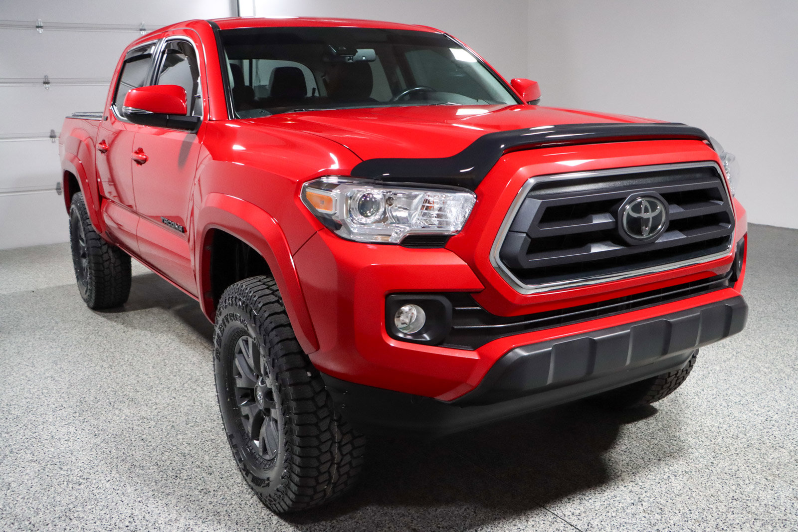 Used 2022 Toyota Tacoma SR5 image 6