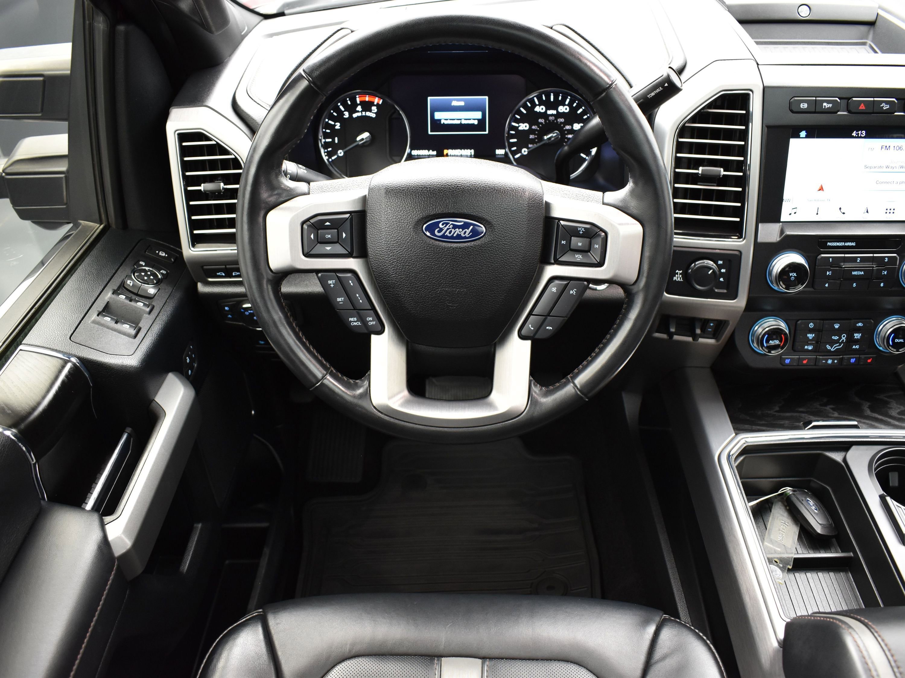 Used 2019 Ford F250 Platinum w/ Platinum Ultimate Package image 25