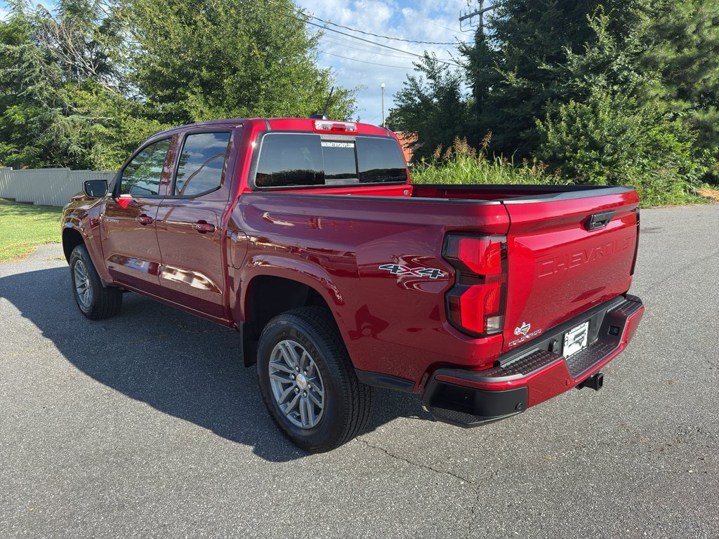 New 2026 Chevrolet Colorado LT w/ LT Convenience Package AWD/4WD image 4
