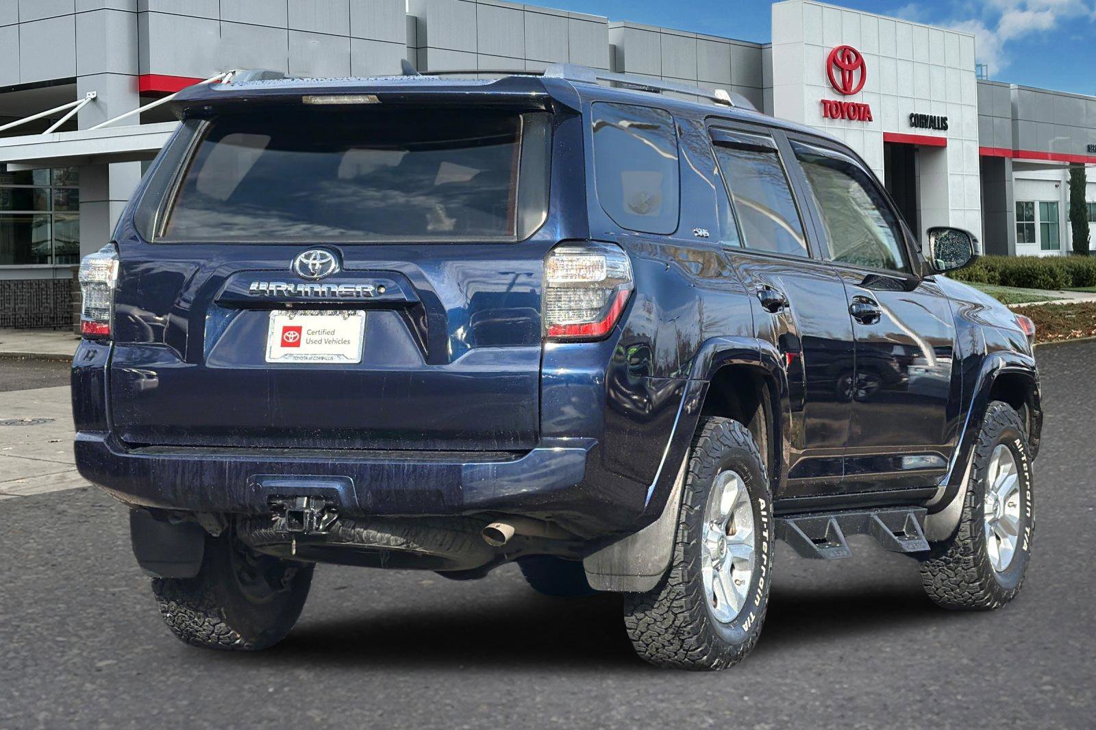 Certified 2018 Toyota 4Runner SR5 image 4