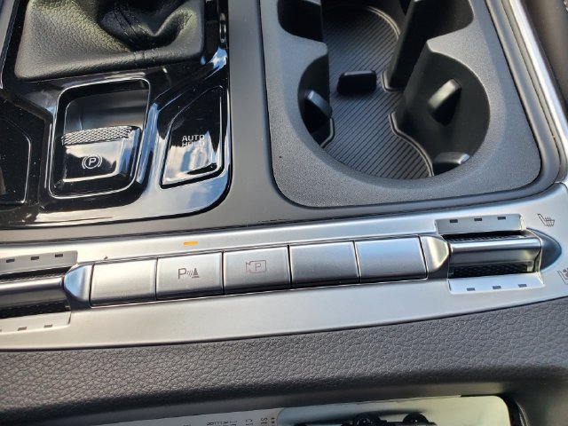 New 2027 Kia Carnival SX FWD image 30