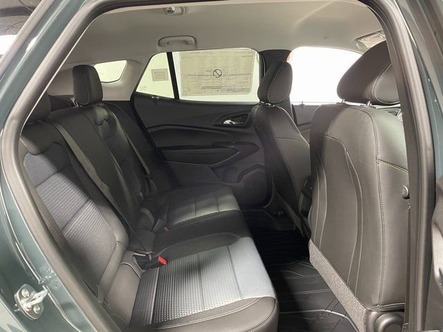 New 2026 Chevrolet Trax LT w/ Driver Confidence Package FWD image 21