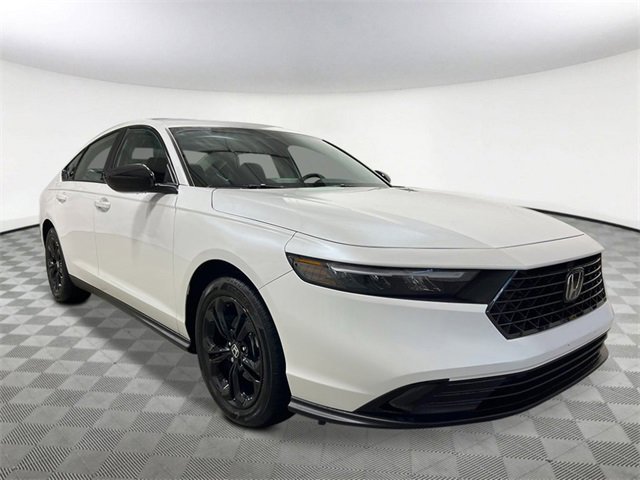 New 2025 Honda Accord SE
