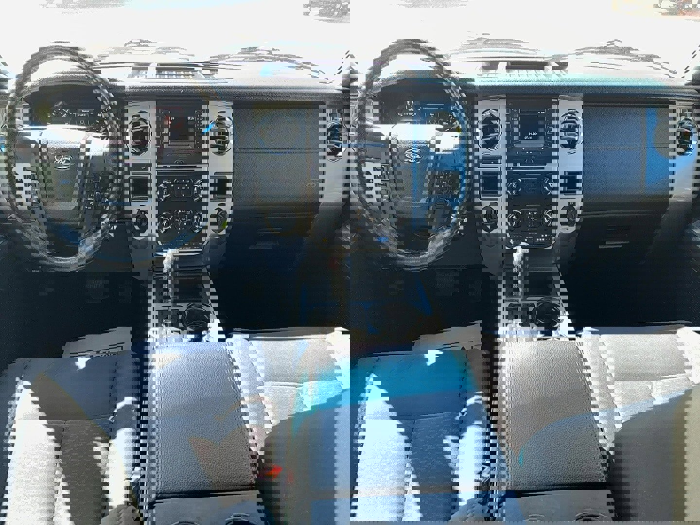 Used 2016 Ford Expedition EL XLT image 15