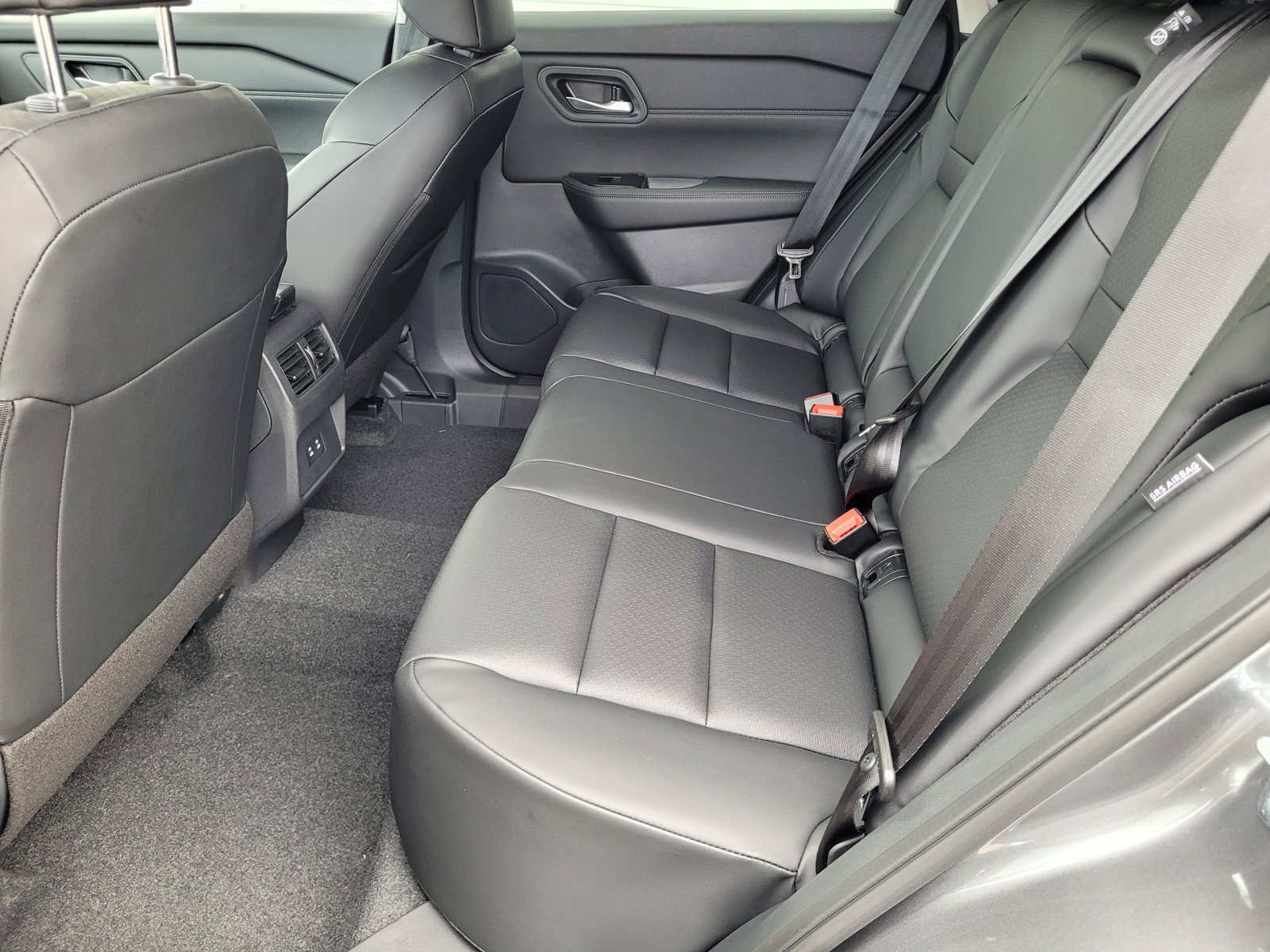 New 2026 Nissan Rogue Dark Armor AWD/4WD image 7